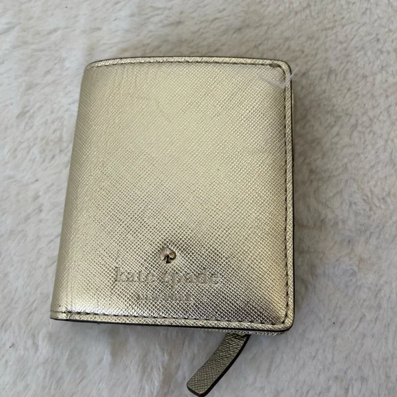 Kate Spade ♠️ metallic compact Wallet EUC - Picture 7 of 10